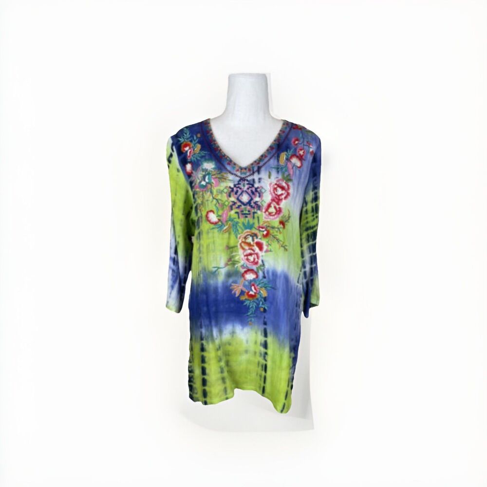 Calessa Women’s Embroidered Flowers Boho Tie Dye Tunic Blouse Size S Pilling